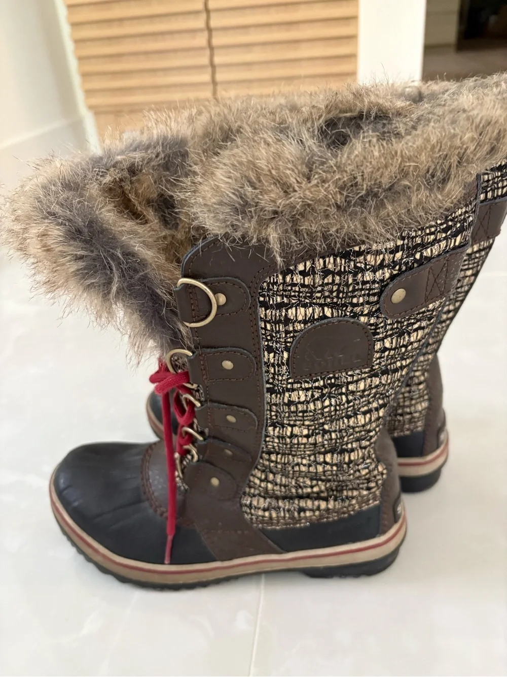 Sorel Brown & Black Winter Lace-Up Boot with Red Laces